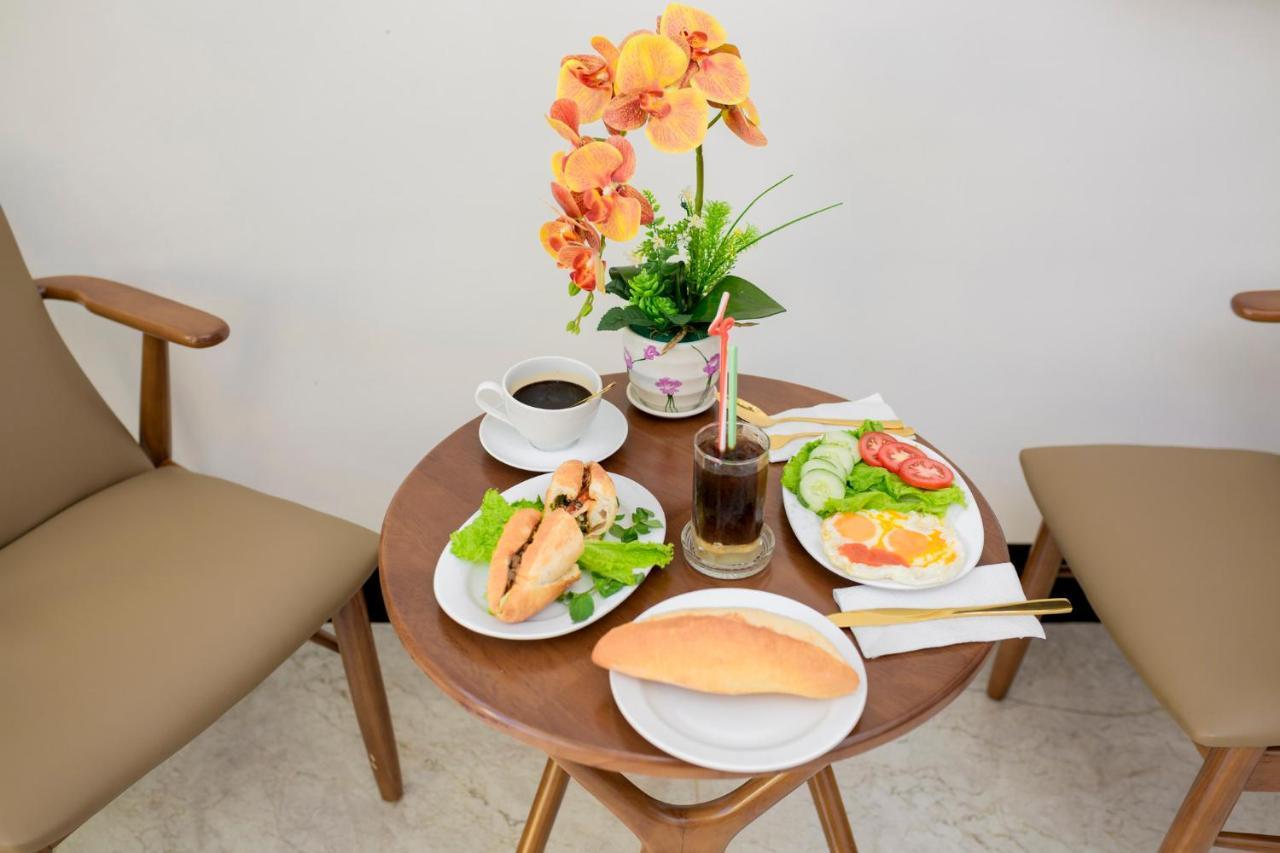 Dawn Villa Homestay Хойан Экстерьер фото